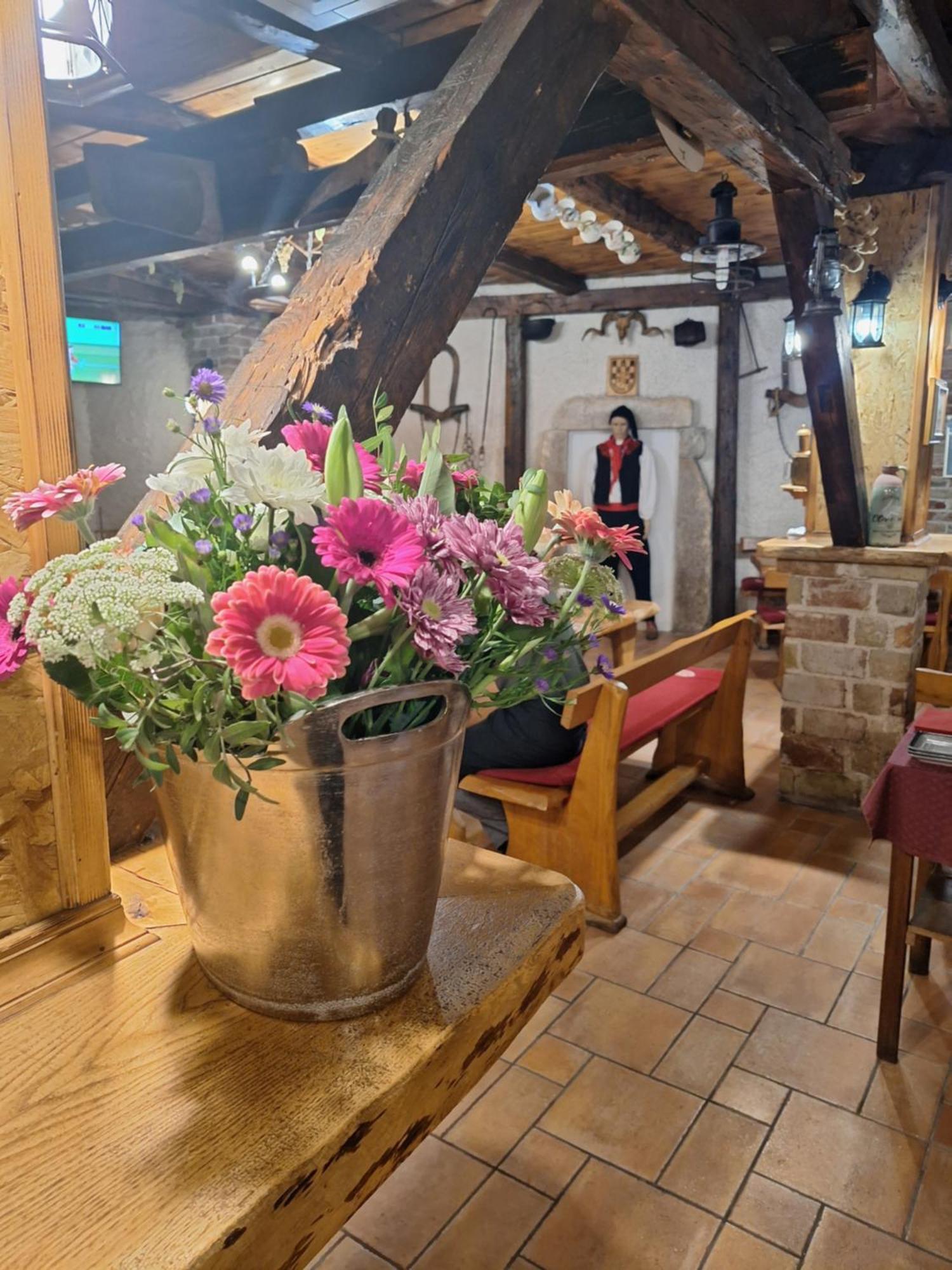 Bracera Inn Malinska Kültér fotó